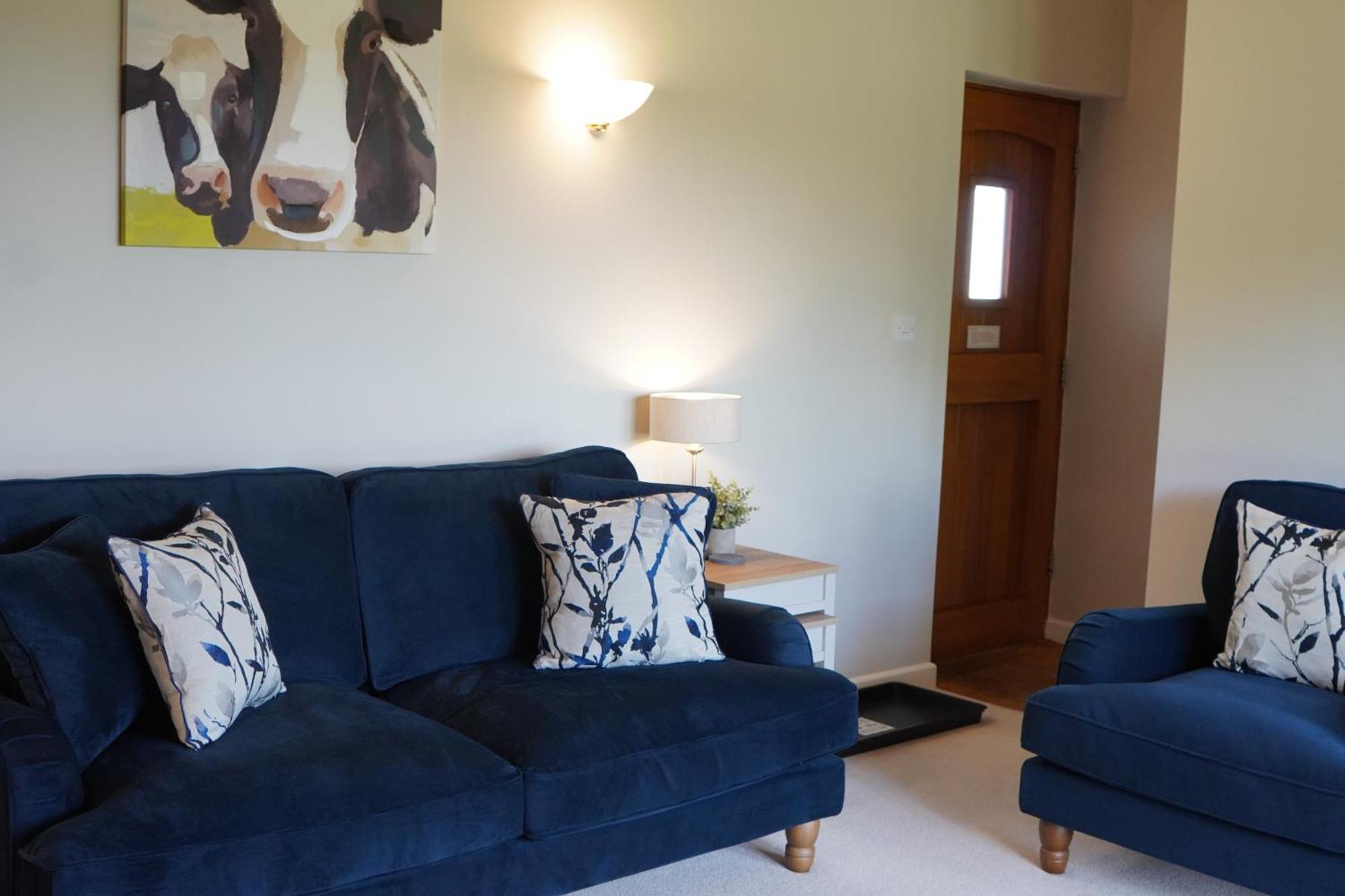 Hook Farm Cottages Royal Wootton Bassett Eksteriør billede